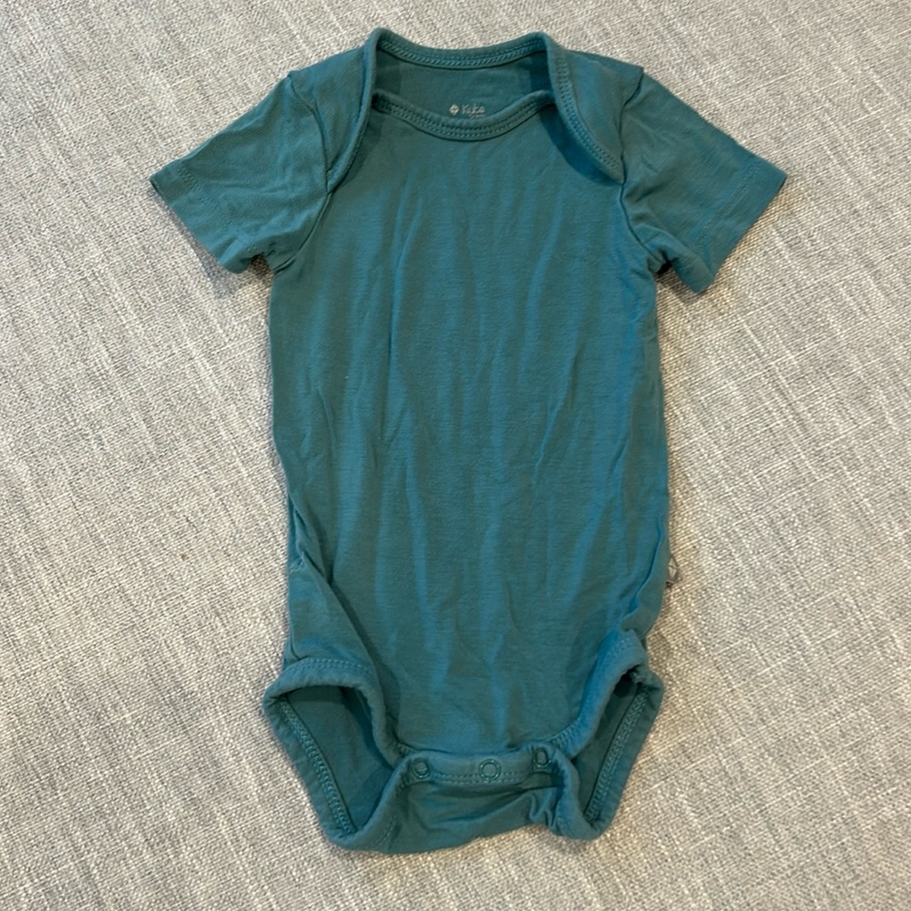 Kyte baby onesie